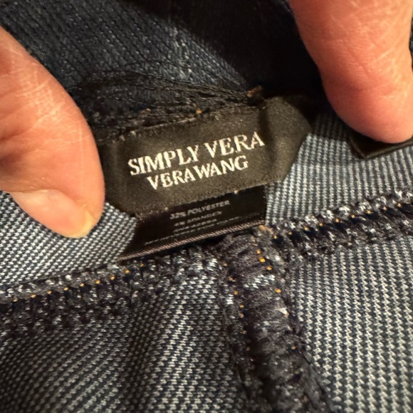 Simply Vera Wang Skinny Dark Blue Jeans Size‎ Small - Picture 6 of 9